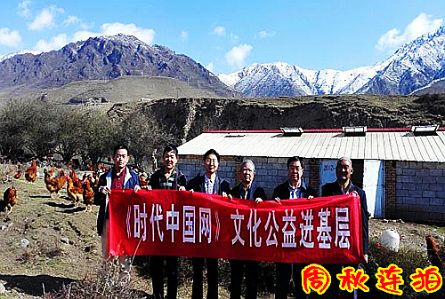 2015年5月3日青海省黄南州的一个牧民家里.jpg