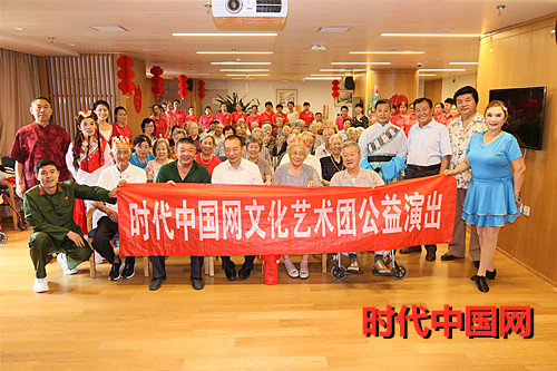12019年7月16日时代中国网文化艺术团丰台区莲花池公寓活动_副本.jpg